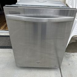 Whirlpool Dishwasher - Works Perfectly