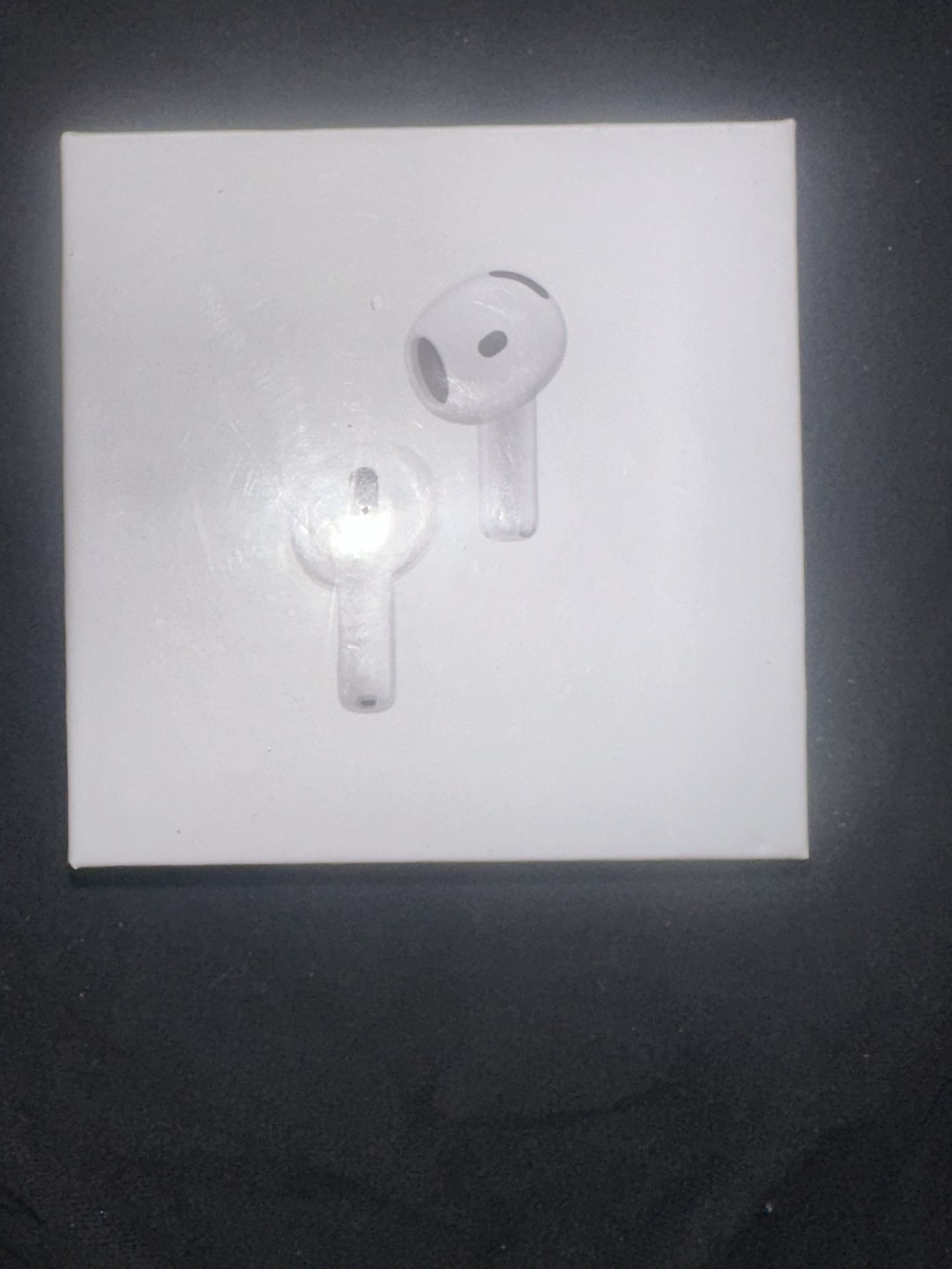 AirPods (4th Gen)