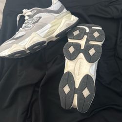 New Balance 9060 Grey Sneakers