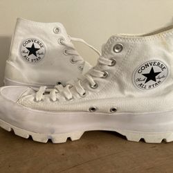 Converse 8.5 women’s Chuck Taylor All Star Hi Lugged Sneaker - White