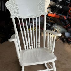 Rocking Chair 
