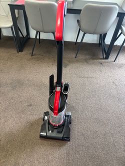 Bissell CleanView Upright Vacuum Cleaner