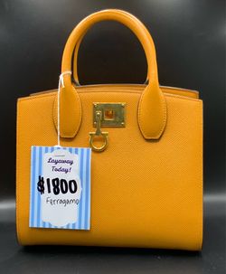 Salvatore Ferragamon Studio Box Leather Purse