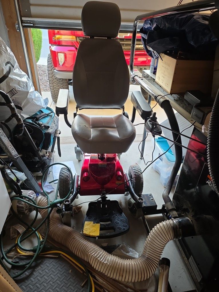 Zipr Mantis Heavy Duty Power Wheelchair