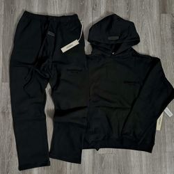 Essential Sweats 