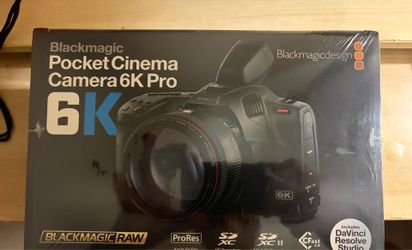 (Factory Sealed in Plastic)🚨 BRAND NEW IN BOX 🚨 Blackmagic Pocket Cinema Camera 6K Pro