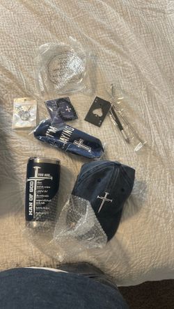 Men’s Christian gift set new
