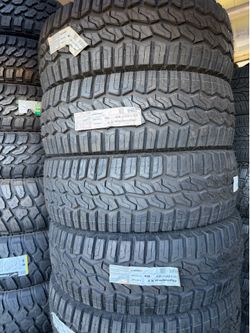 🚘🚨vendo set de llantas Lt 37x12.50 17 Hankook tires