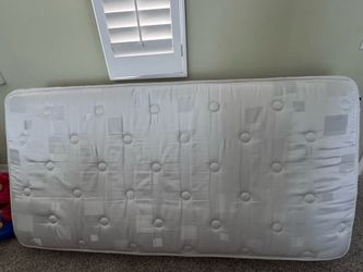 Pottery Barn Serta twin mattress