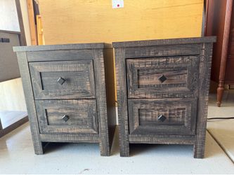Set of (2) Night Stands