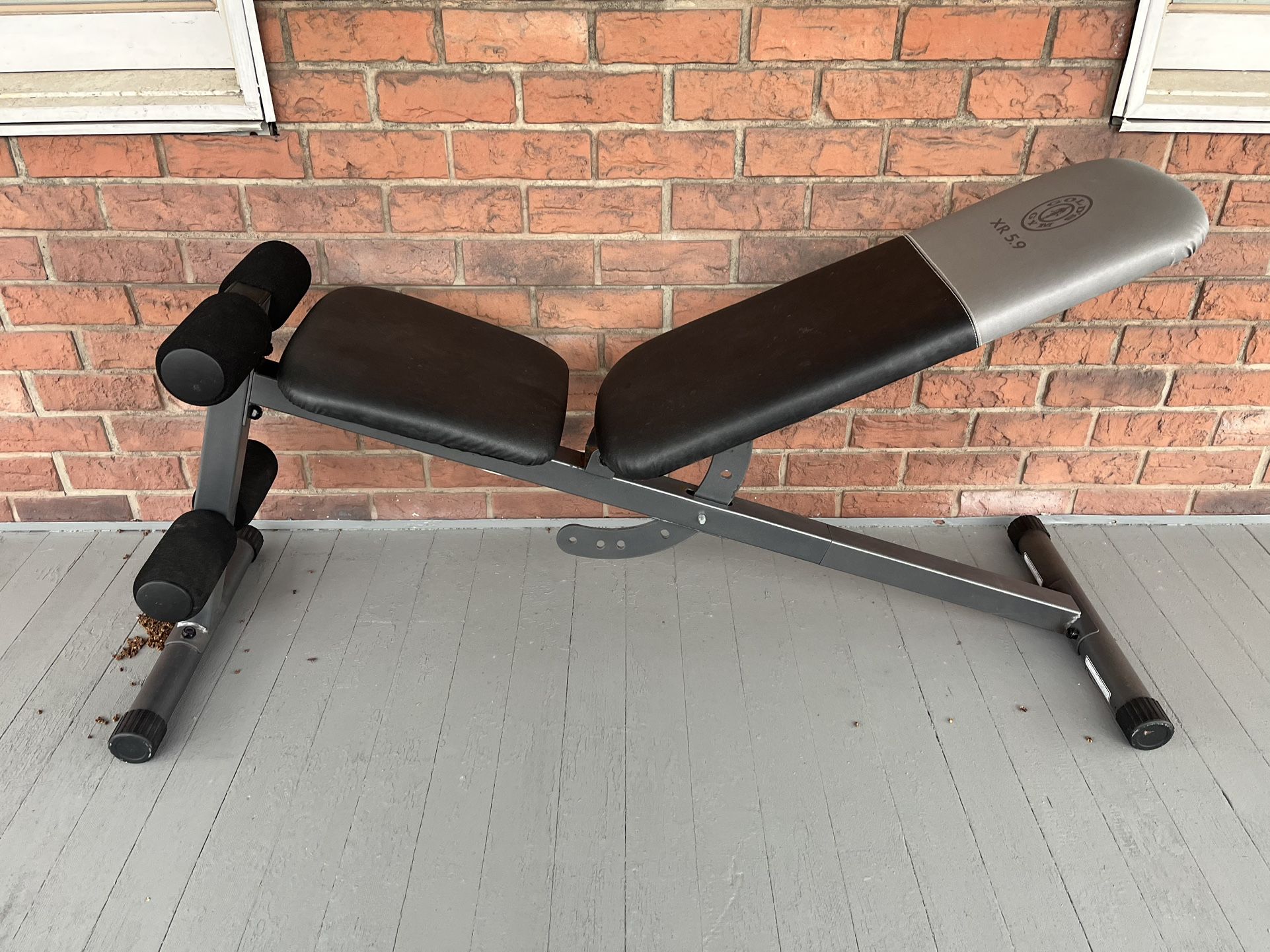 Gold’s Gym Weight Bench 