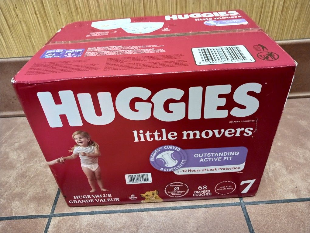 HUGGIES little movers 68 Diapers Couches Sz 7