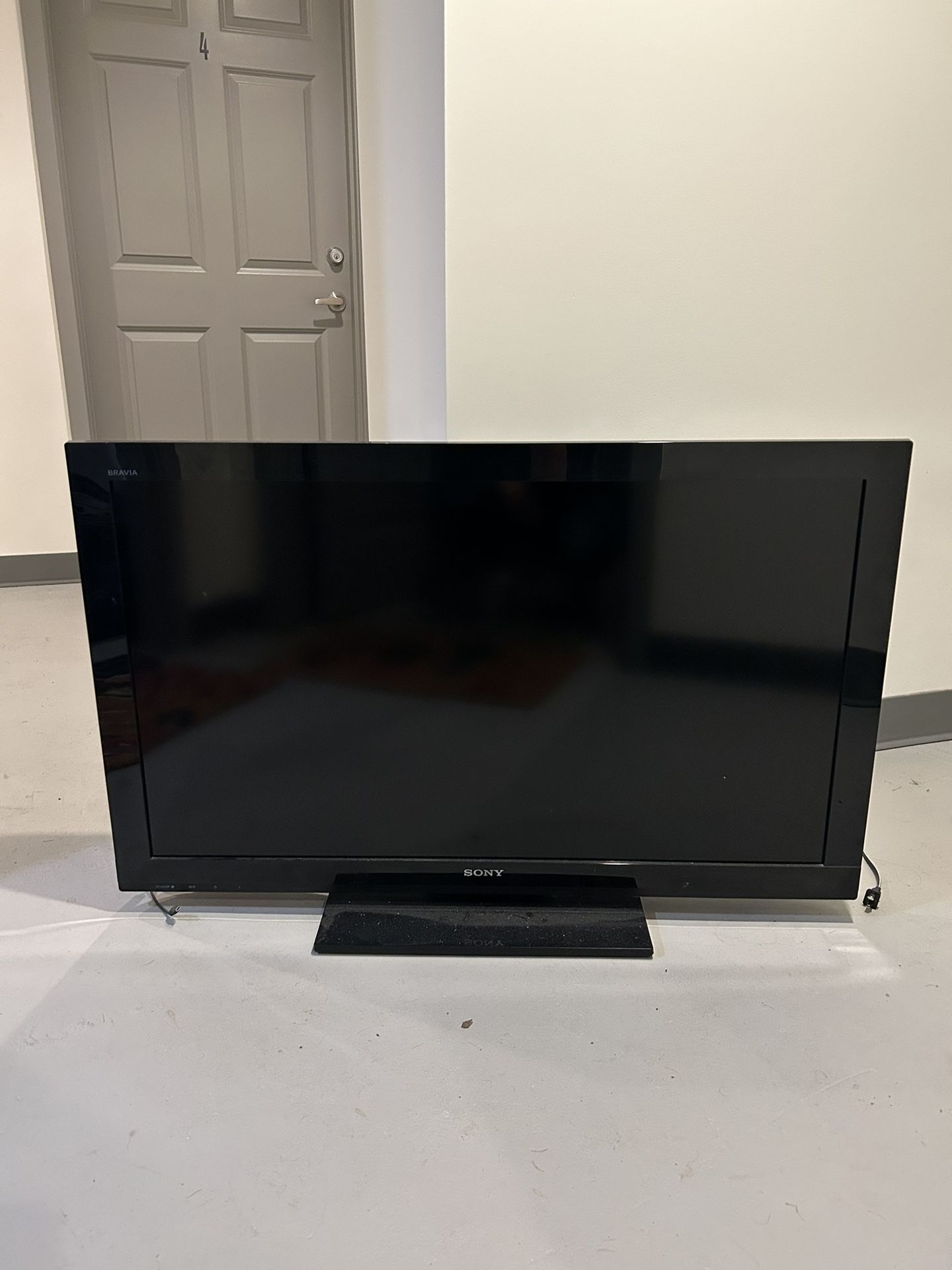 Sony Bravia 40” TV
