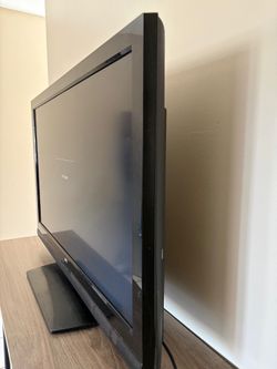 JVC FlatScreen TV