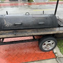 Off Set Smoker 