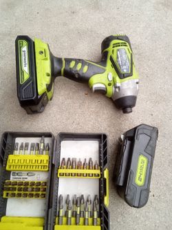 Greenworks 24v lithium drill & bits