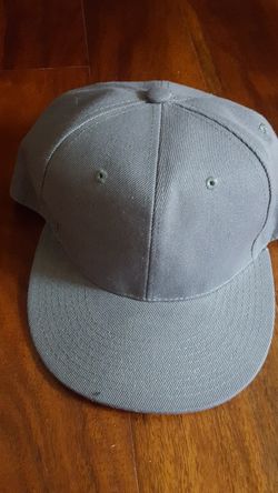 The supreme cap 71/8