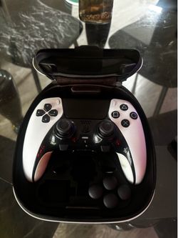 PS5 Edge controller