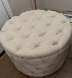 Storage ottoman