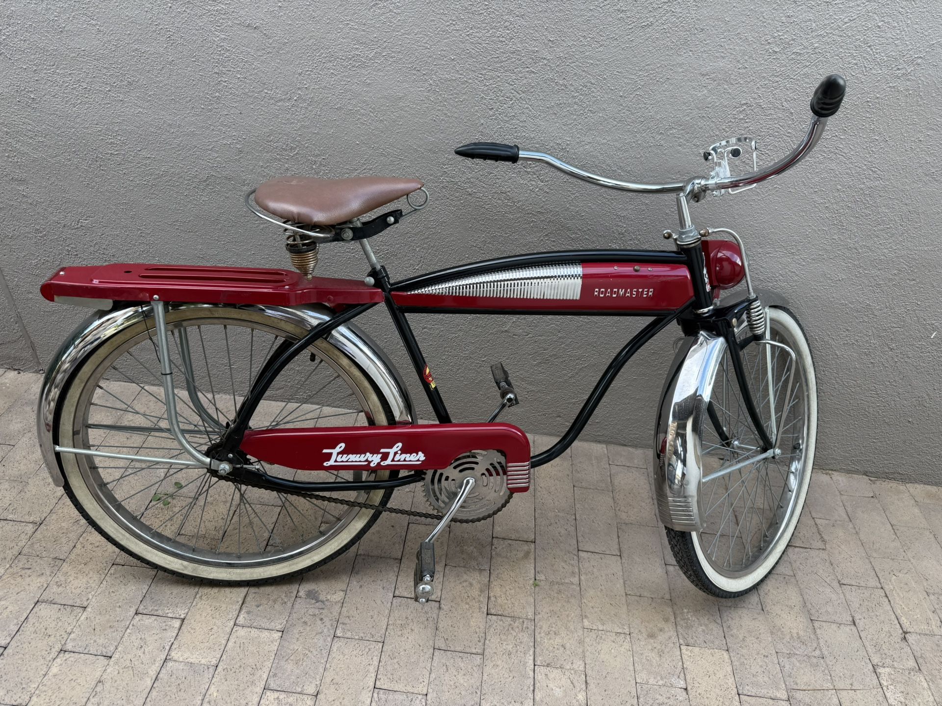 Roadmaster Luxury Liner Bicycle