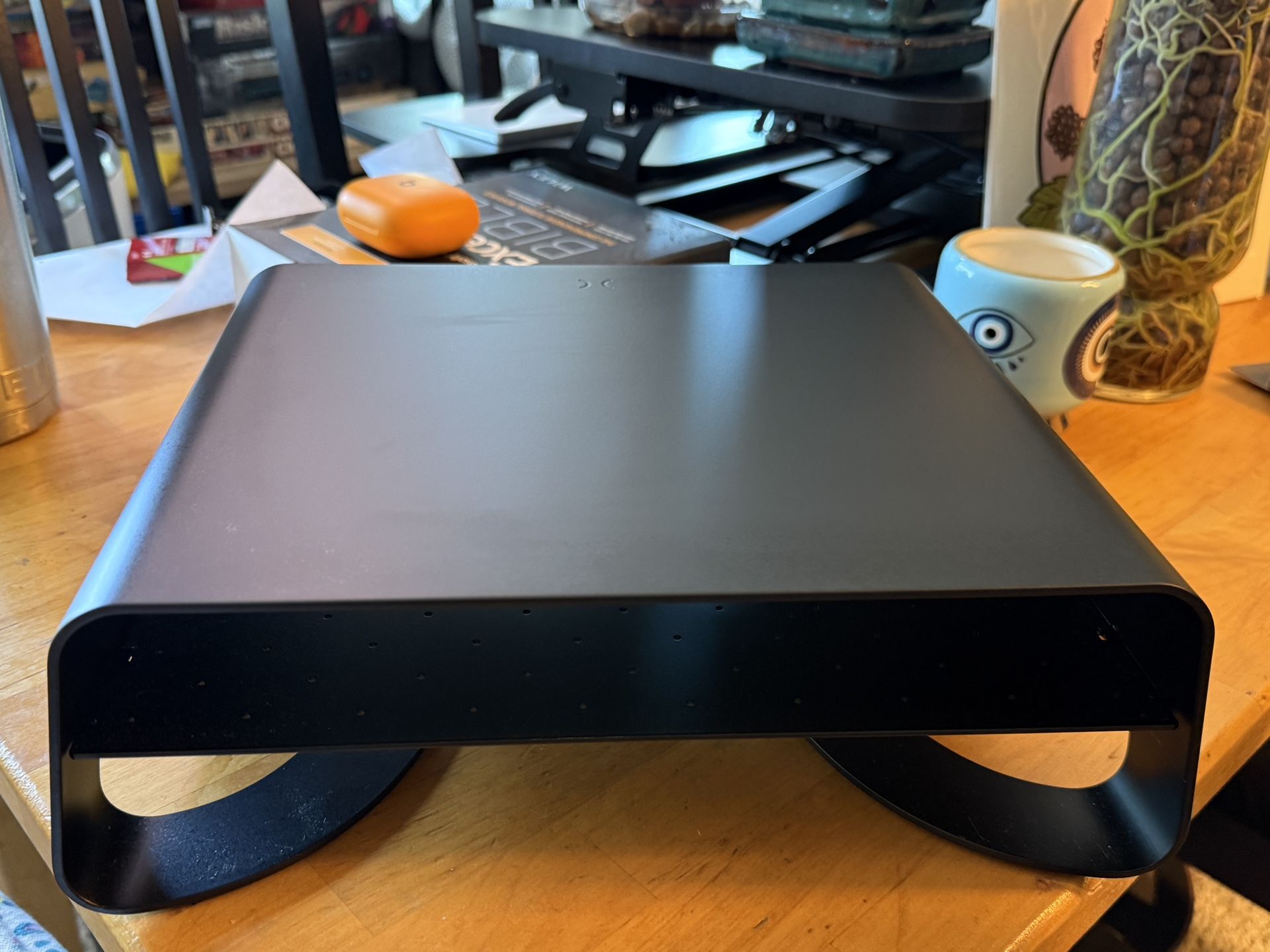 Twelve South Curve Riser Computer/Display Stand