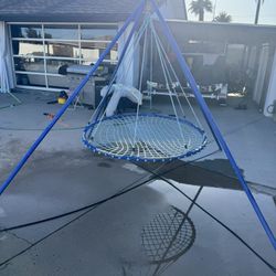 outdoor swing 