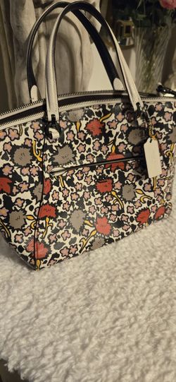 Coach Satchel Crossbody 