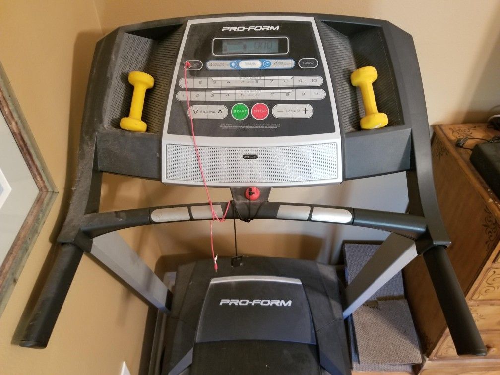 Treadmill pro form