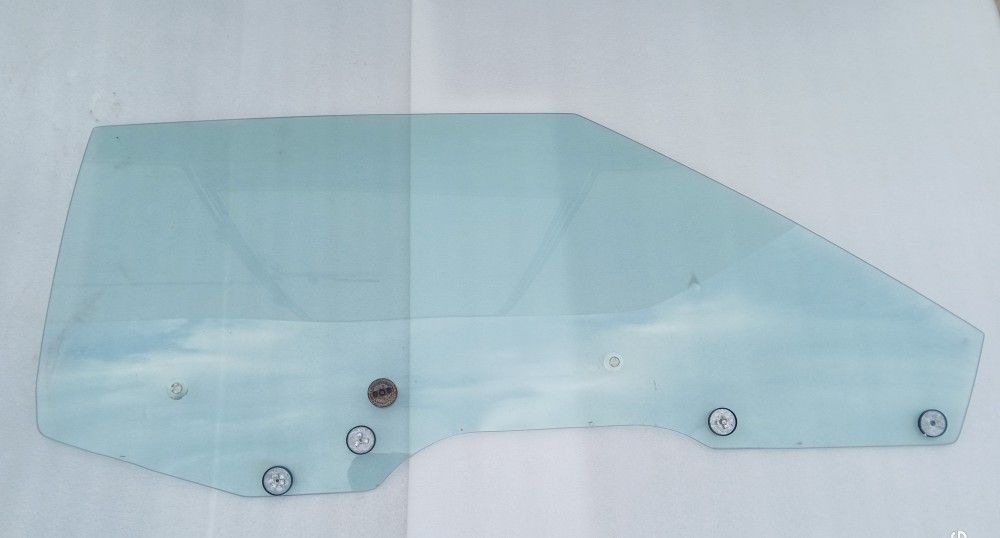 Cadillac Eldorado (1984) Passenger Window