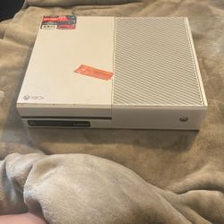 Xbox one with cords 