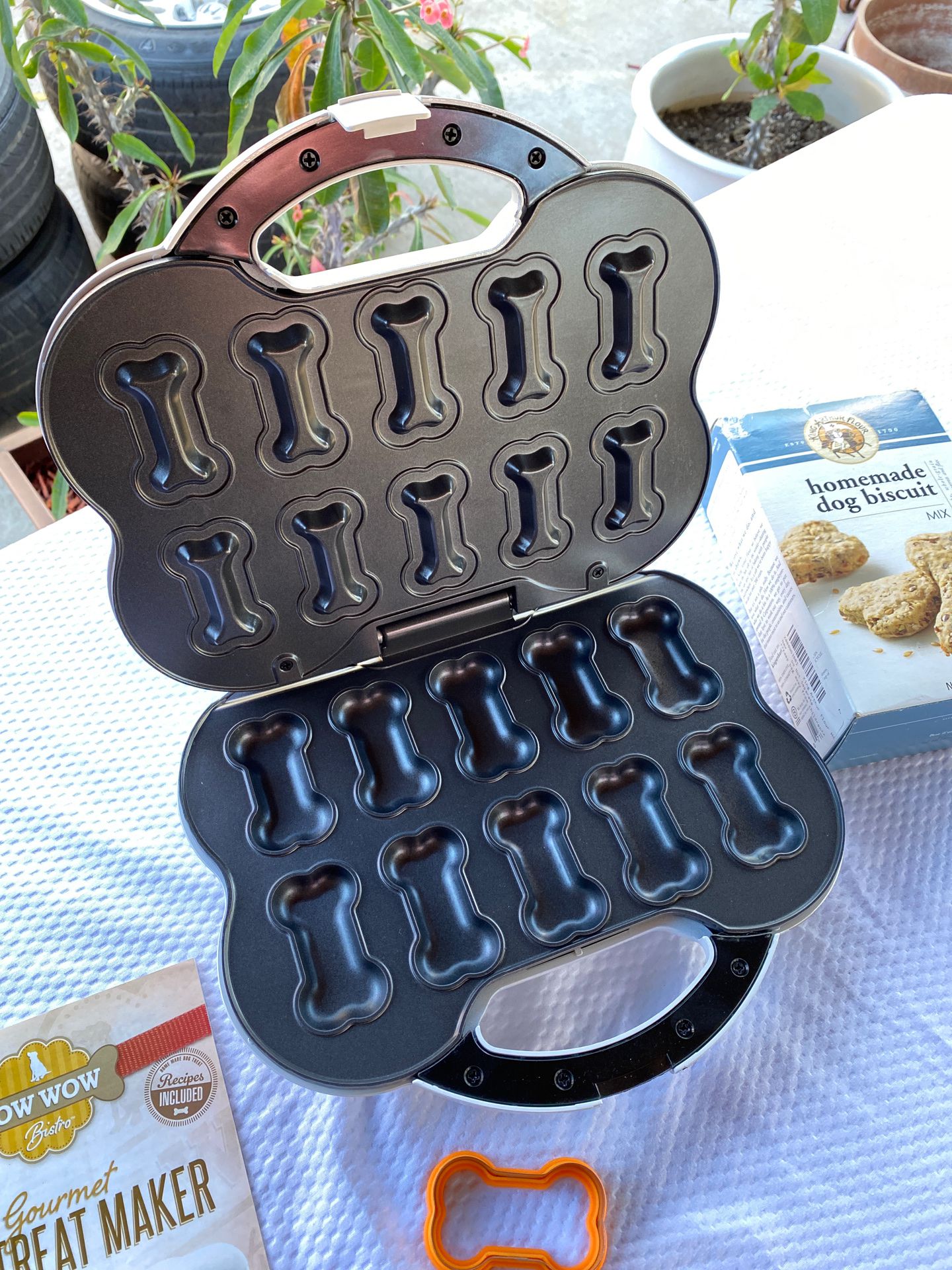 Dog Treat Maker for Sale in City Of Industry, CA - OfferUp