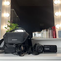Canon Vixia HF W10 Full HD WaterProof ShockProof 8 GB Camcorder AVCHD $390 Value