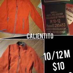 De Niño Size 10/12 De Niño $10   Bien Calientita