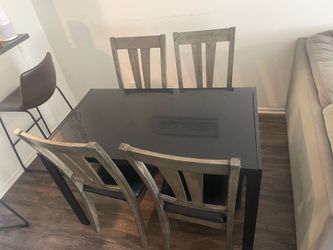 Dining Table & 4 Chairs Set