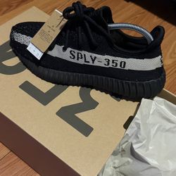 Yeezy 350 Boost Oreo