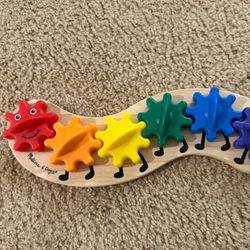 Melissa & Doug Caterpillar Rainbow Toy