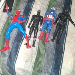 1 Spider - man , 1 Captain America And 2 Black Panthers.