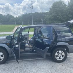 2002 Mazda Tribute