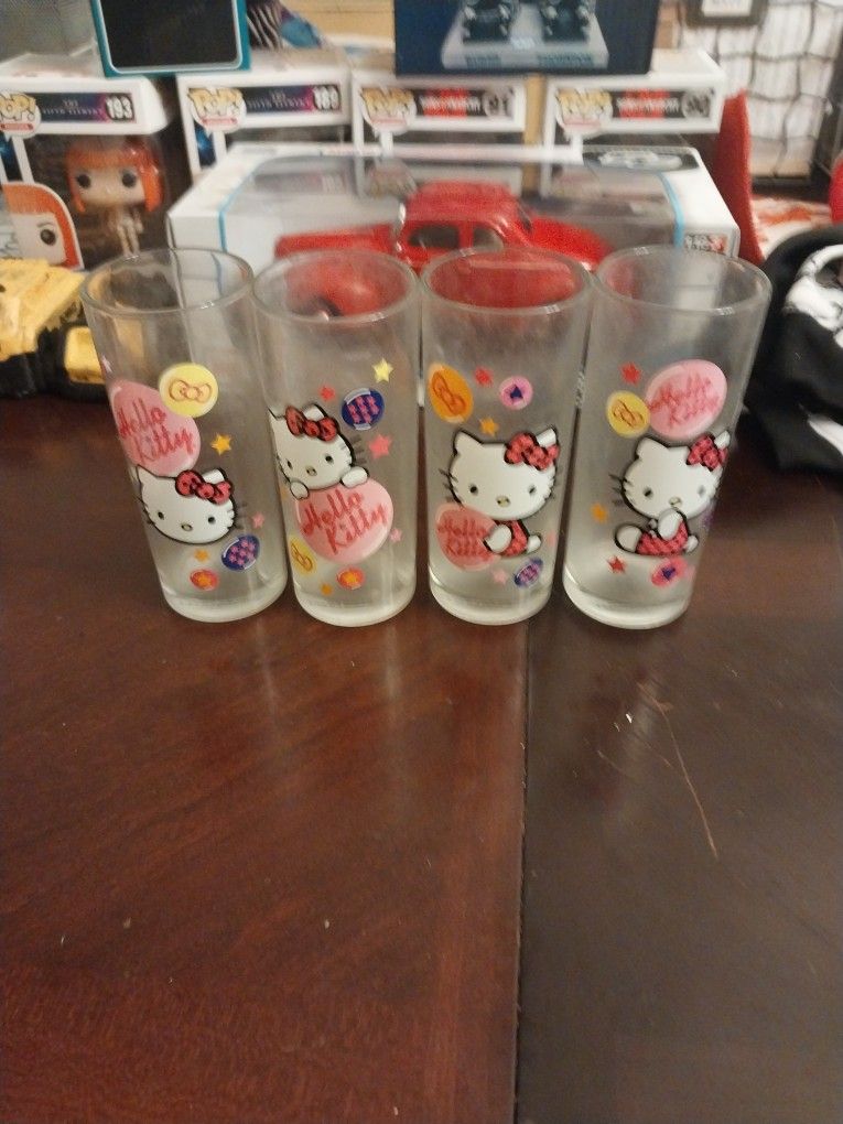 Hello Kitty  Cups