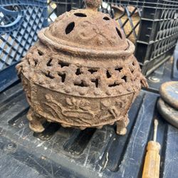 Iron Antique Cast Metal Planters Set Of 2