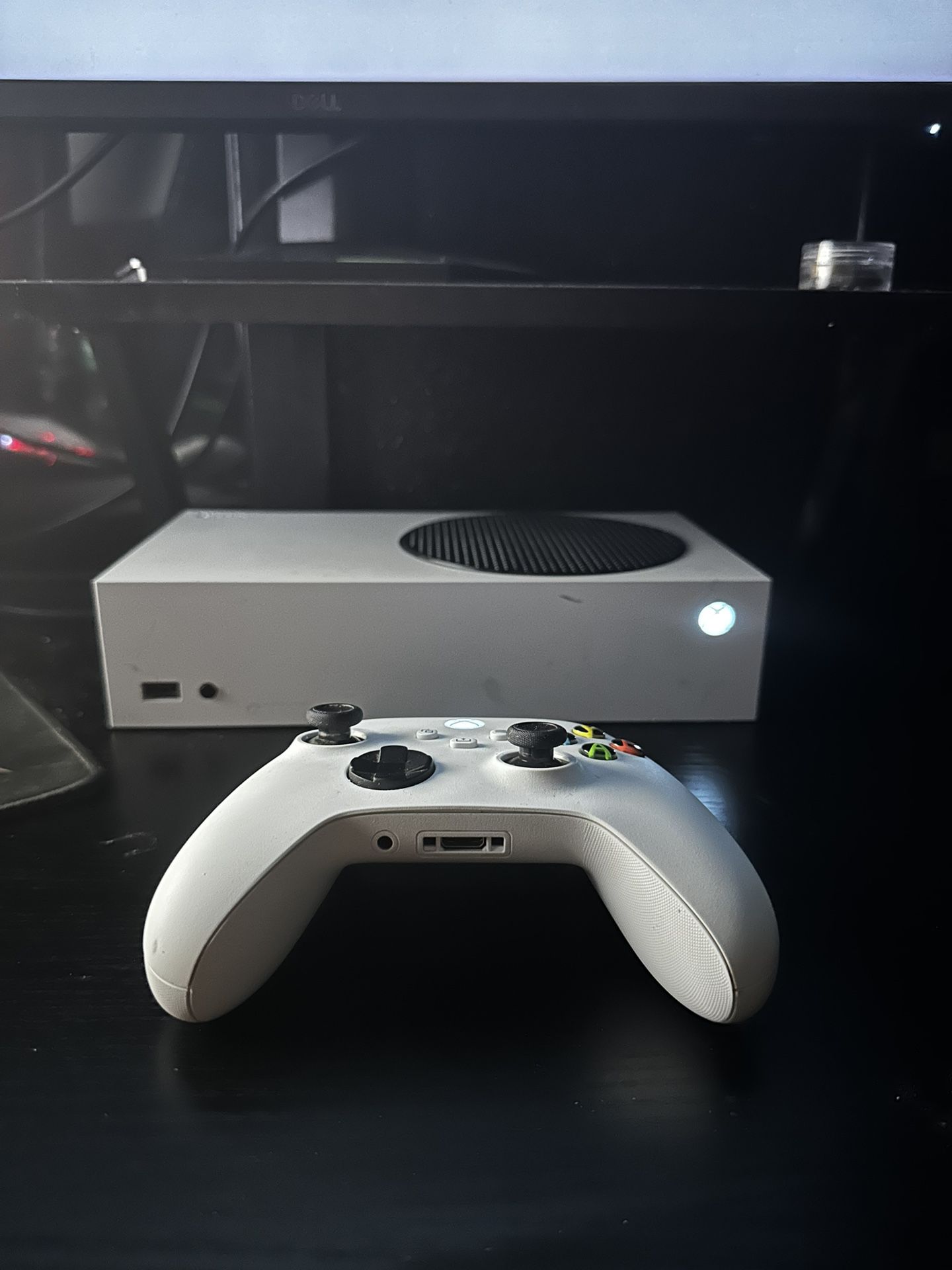 Xbox Series S. Zen/xim. 