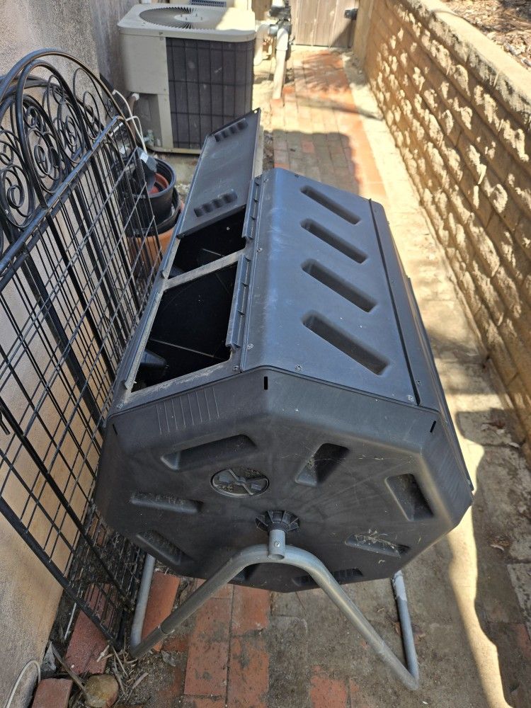 Compost Bin
