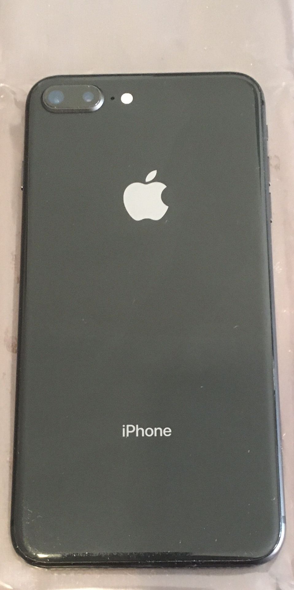 iPhone 8 Plus 64gb Unlocked