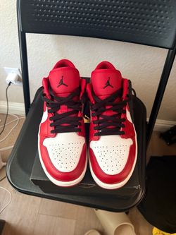 Air Jordan 1 Mid Red White Sneakers