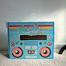 Moxi Beach Bunny Roller Skates