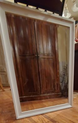 Mirror : Beveled Framed
