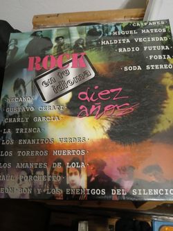 3 vinyl records