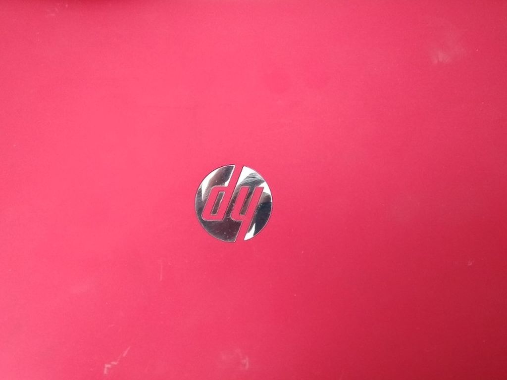 HP 15 -dw1083 Scarlet Red