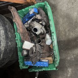 Box Of Used Turbos & Injectors 