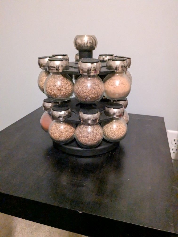 Rotating Spice Rack
